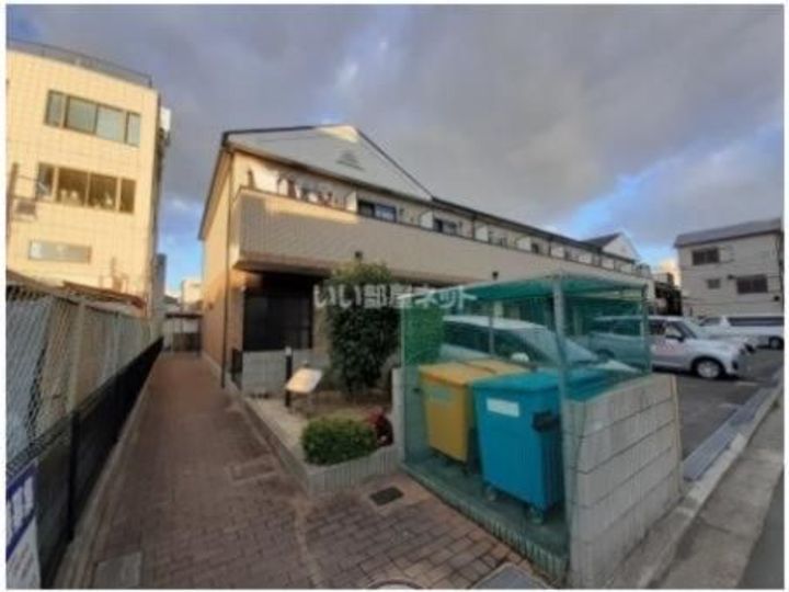 大阪府堺市堺区柏木町4(アパート)の賃貸物件の外観