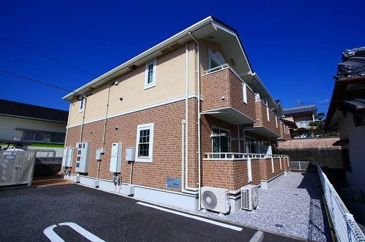 フォルシュ渡町台の外観