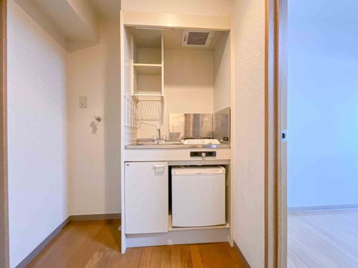 ナシェレKRのキッチン