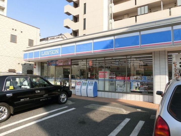 クレスト南町の周辺