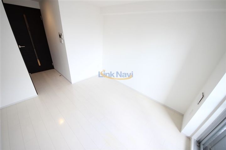 レジュールアッシュ九条の居間