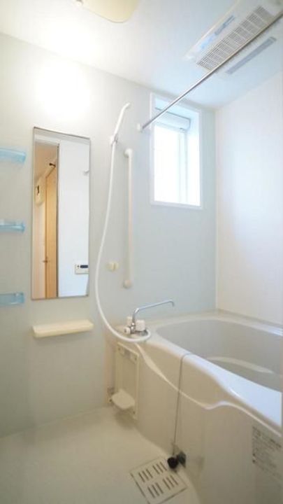 フェアリーエリア C棟の風呂