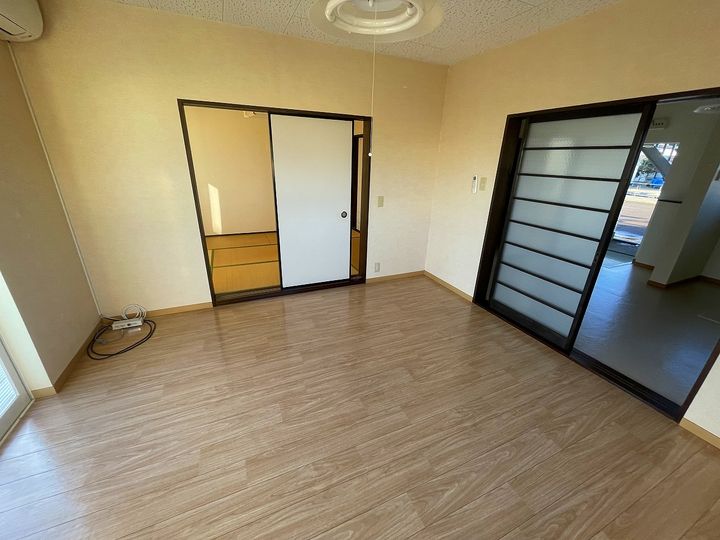 グランオークの居間