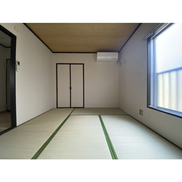 メゾン林の居間