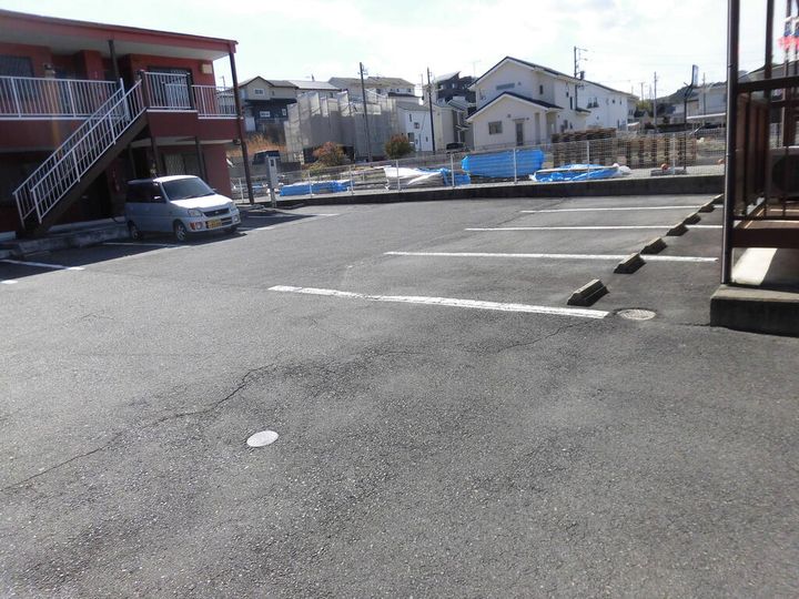 サンサープラスIIIの地図