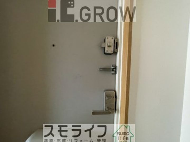 ワコーレ須磨寺の玄関