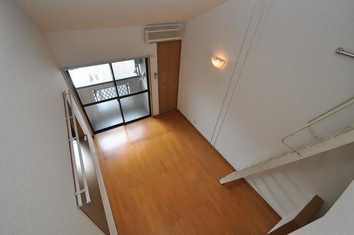 イル・レガーロ住吉IIの玄関