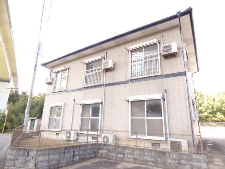 大里町アパートの外観