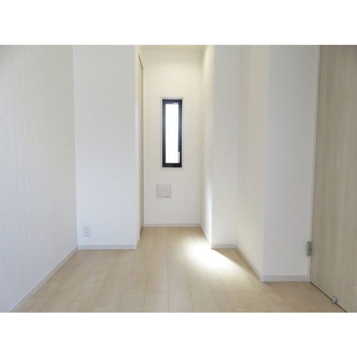 リブタス中野江原町の内装