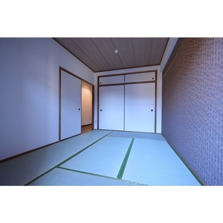 メゾンサンストリームの居間