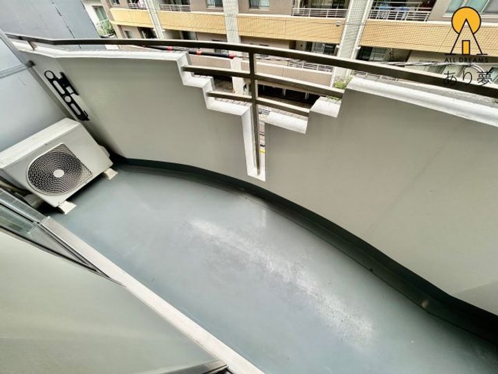 スカイコート横浜駅西口の内装