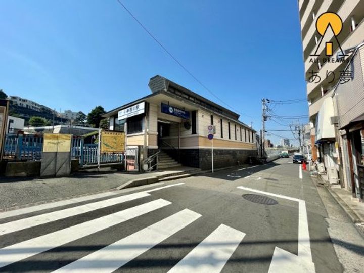 スカイコート横浜駅西口の周辺