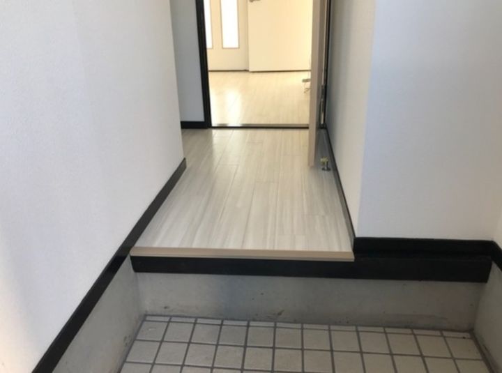 静岡県浜松市浜名区新都田2(アパート)の賃貸物件の玄関