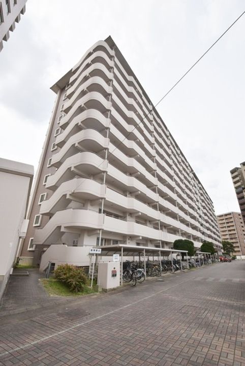 URサンリバー美野島・松居の外観
