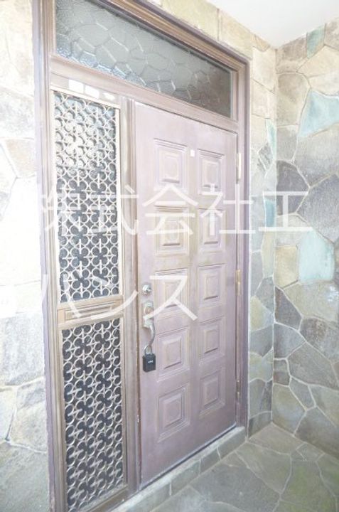 埼玉県川口市桜町6(一戸建)の賃貸物件の地図