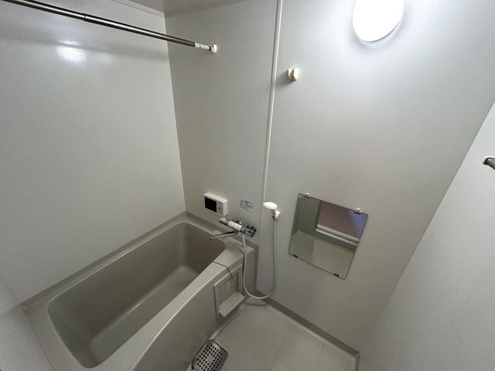 北海道岩見沢市六条東12(マンション)の賃貸物件の風呂