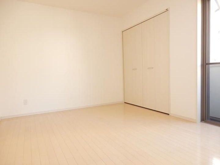 千葉県松戸市松戸新田(アパート)の賃貸物件の居間