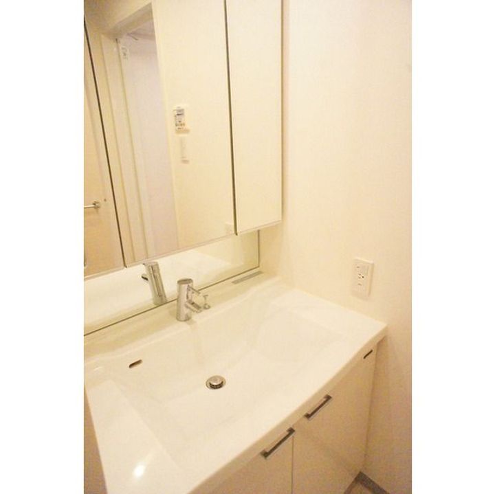 東京都港区南青山2(マンション)の賃貸物件の内装