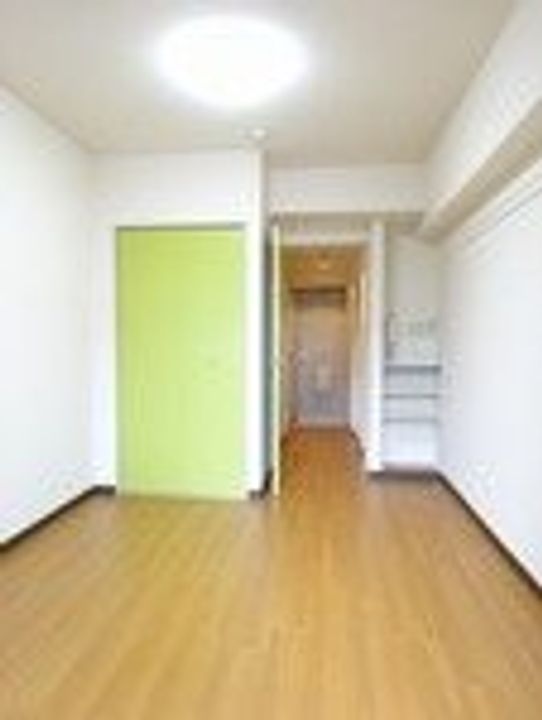 東京都世田谷区給田4(マンション)の賃貸物件の居間
