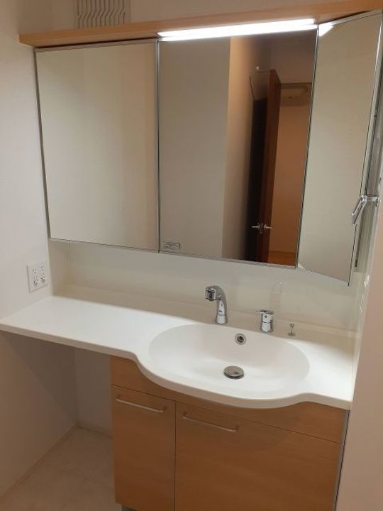 滋賀県栗東市岡(アパート)の賃貸物件の内装