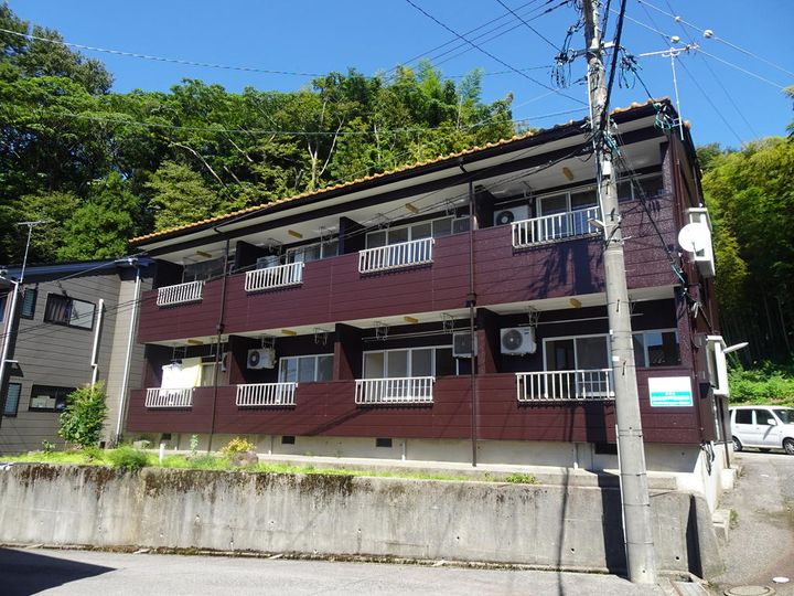 エスポワール鈴見台の外観