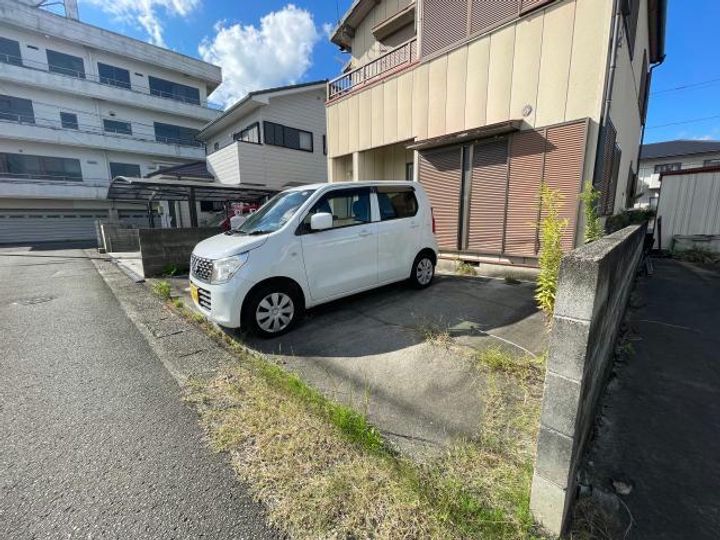 板野愛日ハイツの地図