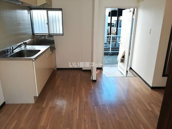 ファミールコーポ高屋7の居間