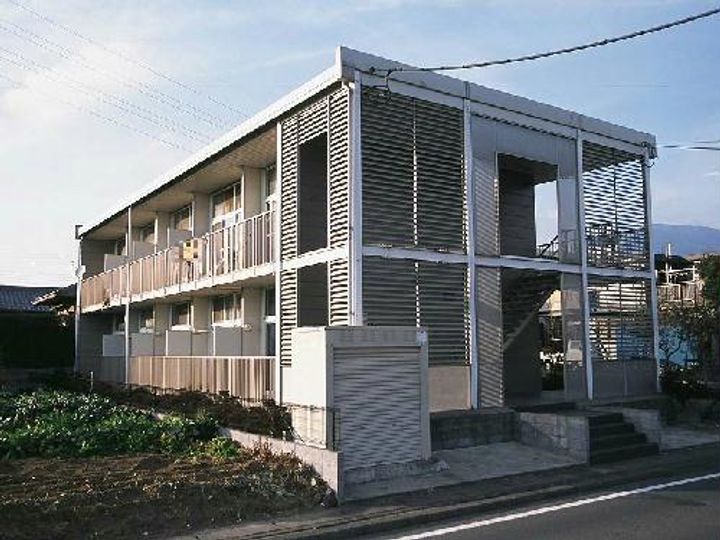 レオパレスTOYAの外観