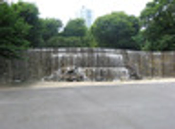 プレール・ドゥーク新宿Westの周辺