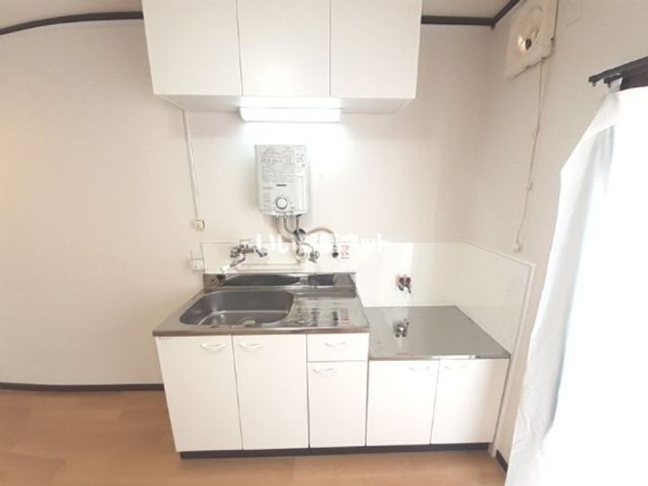 奈良県奈良市芝辻町(マンション)の賃貸物件のキッチン