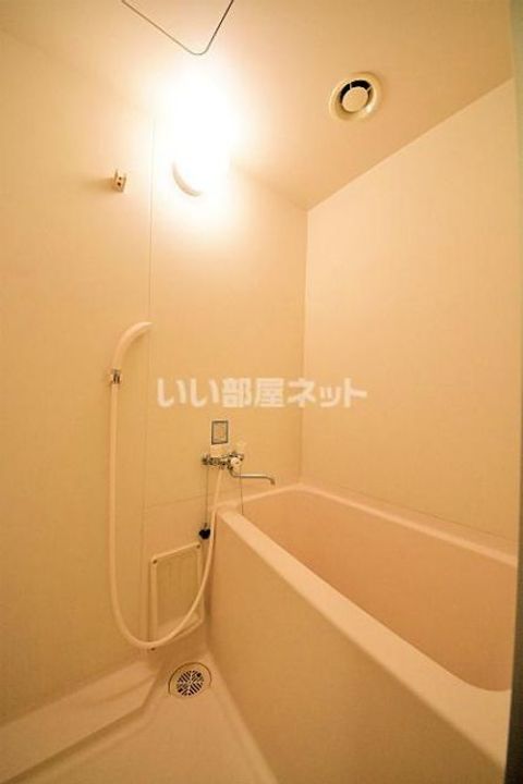 奈良県大和高田市神楽3(マンション)の賃貸物件の風呂