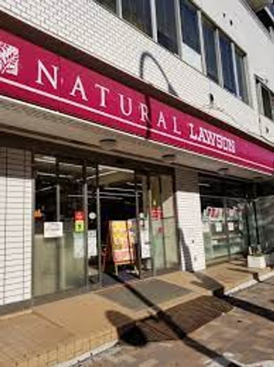 ミライエ表参道の周辺