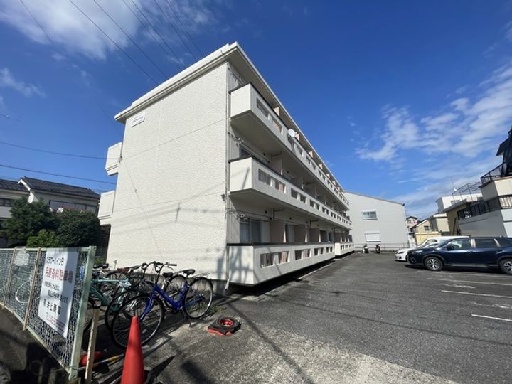 東京都八王子市大塚(マンション)の賃貸物件の外観