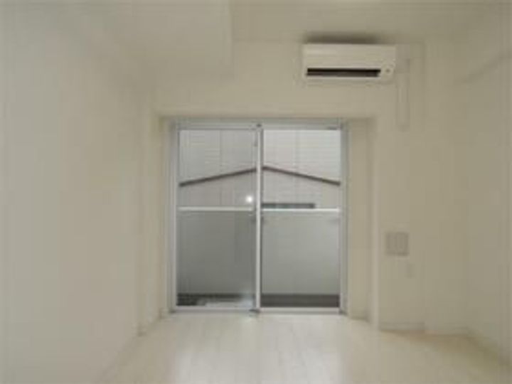 メインステージ多摩川IIIの居間