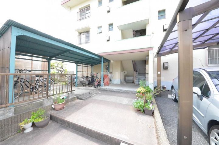 舎人吉岡ハイツの地図