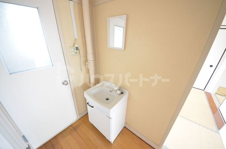 舎人吉岡ハイツの内装