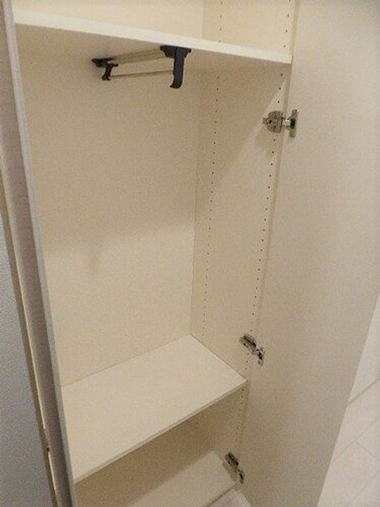 ライオンズフォーシア中野の内装