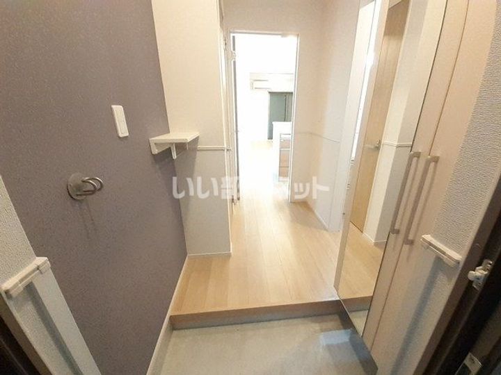 兵庫県尼崎市今福2(アパート)の賃貸物件の玄関