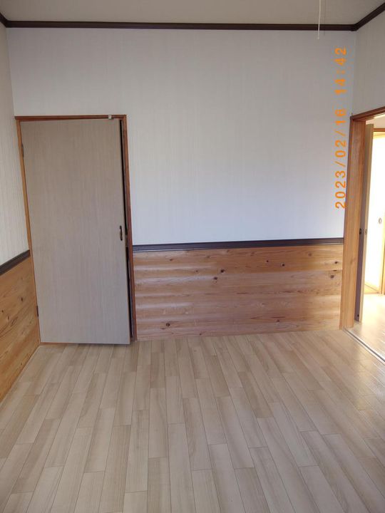 サンハイツABEの居間