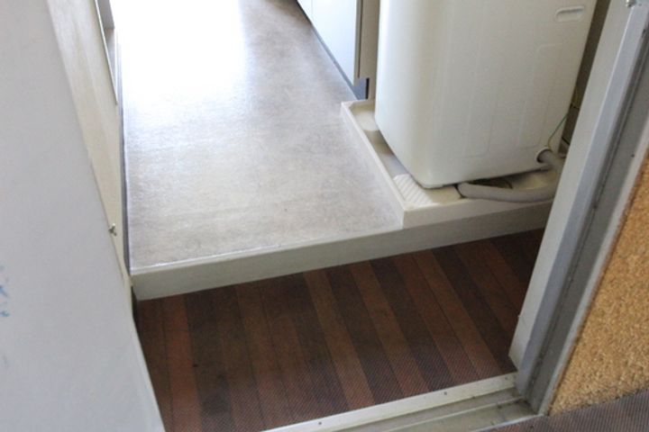 ウェーブレジデンス津島の玄関