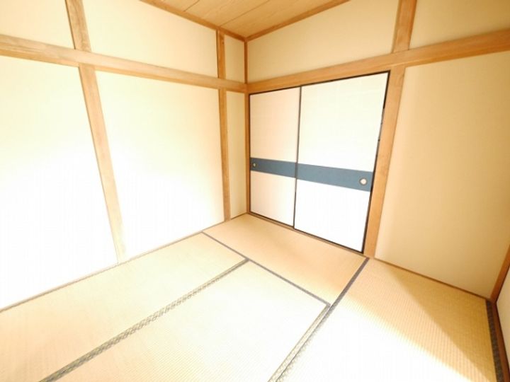 ホワイトハイツ Aの内装