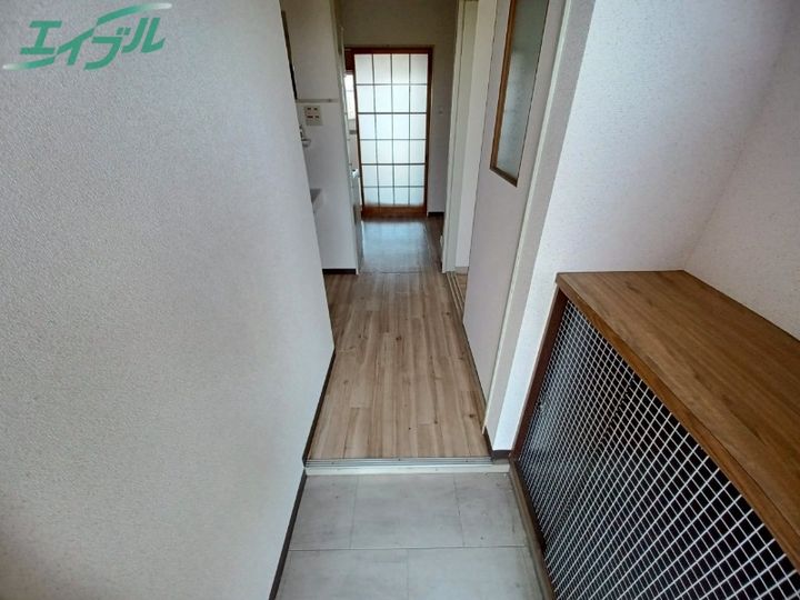 エイワハイツの玄関