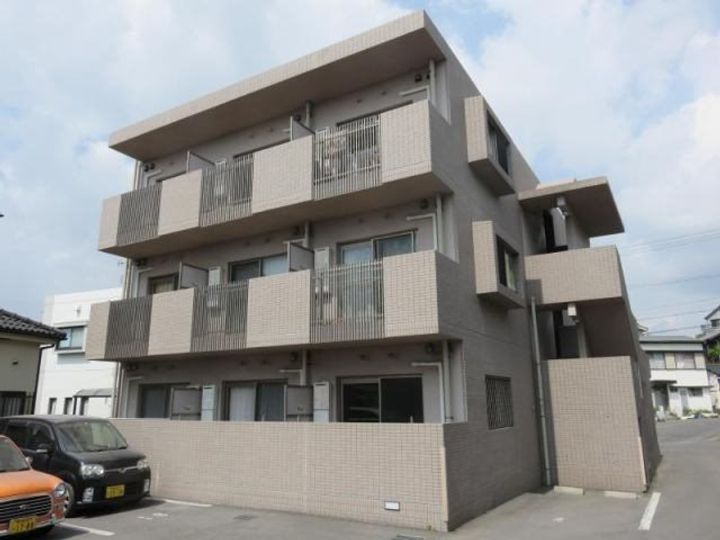 鹿児島県鹿児島市南新町(マンション)の賃貸物件の外観