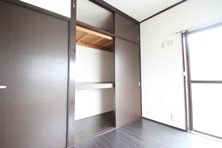 サンルビーササキNo.1の内装