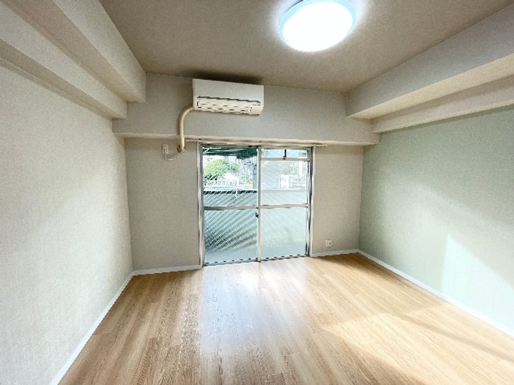 セントラルハイツ カシノの居間