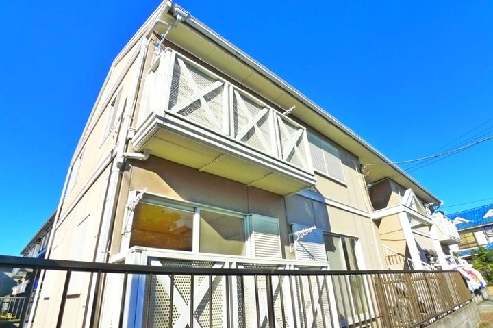 ハイクレスト島村の外観