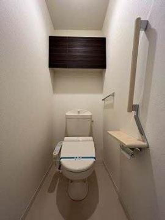 サン フローラの内装