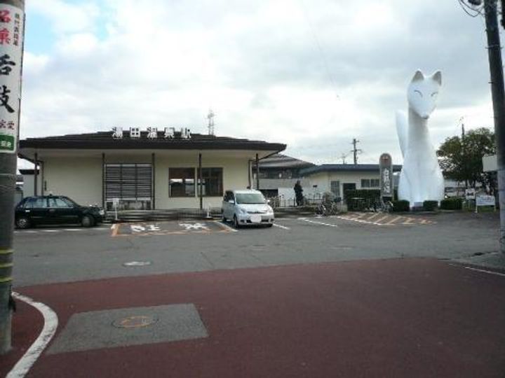 サン フローラの周辺