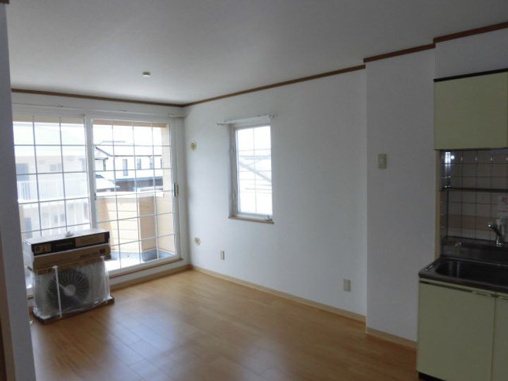 高知県香南市野市町西野(アパート)の賃貸物件の居間