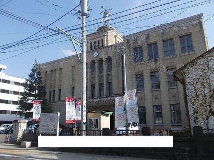 セントラル・ステーションAの周辺